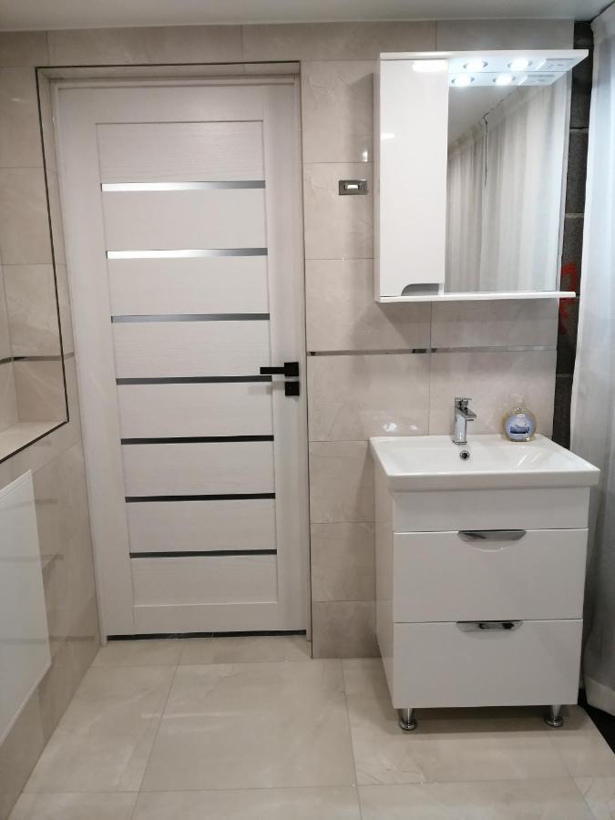 Luxury Apartment Private House And Parking Netflix ตาร์ตู ภายนอก รูปภาพ